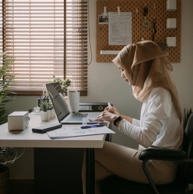 empowering-flexible-remote-working-with-technology-thumbnail-670w-x-674h